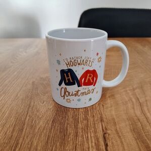 Harry Potter Hogwarts Christmas Mug